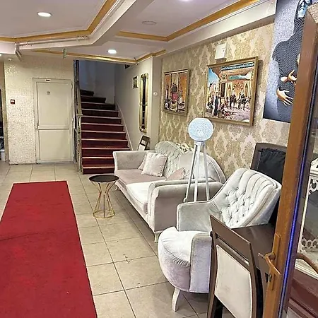 Hotel Sah 3*