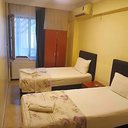 Sah Hotel 3*